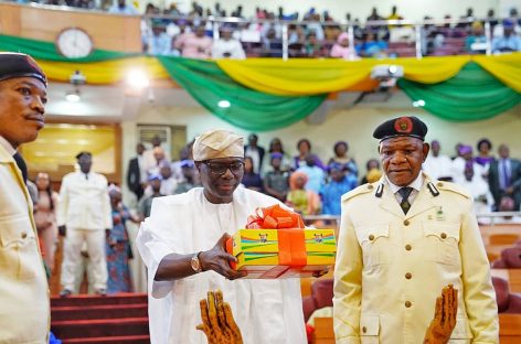 Education, health get priority as Sanwo-Olu proposes N1.168trn Y2020 budget estimate to State Assembly