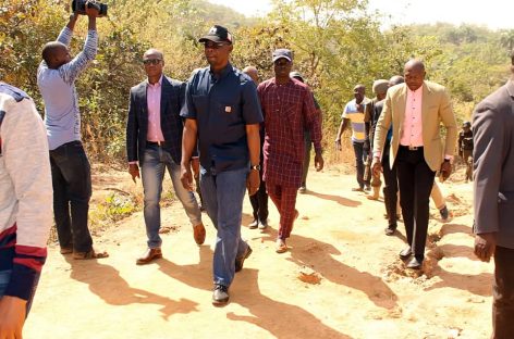 Engr. Sule visits Farin Ruwa falls, dam to take stock, appraises prospects