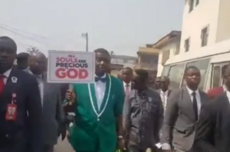 Pastor Adeboye leads protest against insecurity, killing of Christians