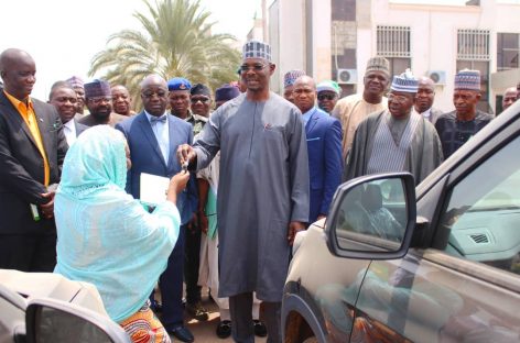 Nasarawa Govt distributes 58 vehicles  to political appointees, agencies