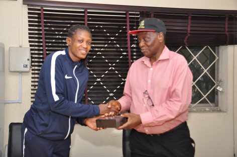 NOC PRESENTS GIFT TO OLYMPIAN