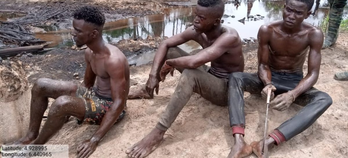 Troops rescue kidnapped victims, uncover illegal Refineries in Bayelsa