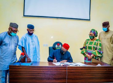 ﻿Fayemi signs Sexual Violence Against Children law