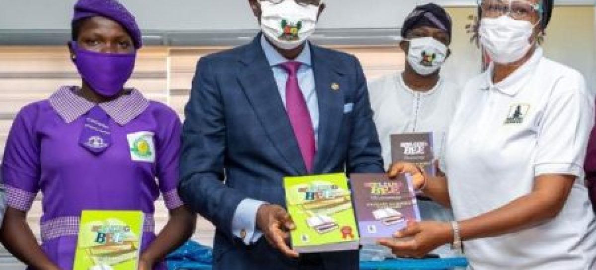 New Era Foundation Donates 10,000 books to LASG