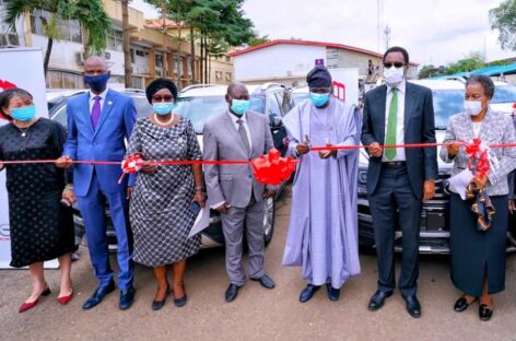 Lagos gov hands over 51 GAC vehicles, eight houses to judges