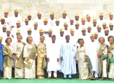 Sanwo-Olu swears in 57 LGA council Chairmen, says its time to work, not for political vendetta