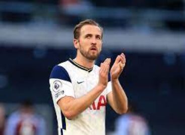 England captain, Kane says he’s staying at Tottenham this summer