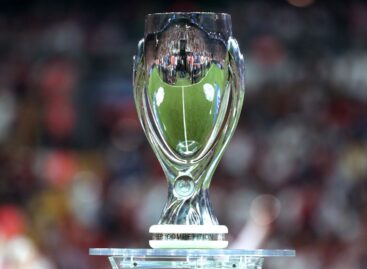 UEFA Super cup: Our eye is on the trophy – Unai Emery warns Chelsea