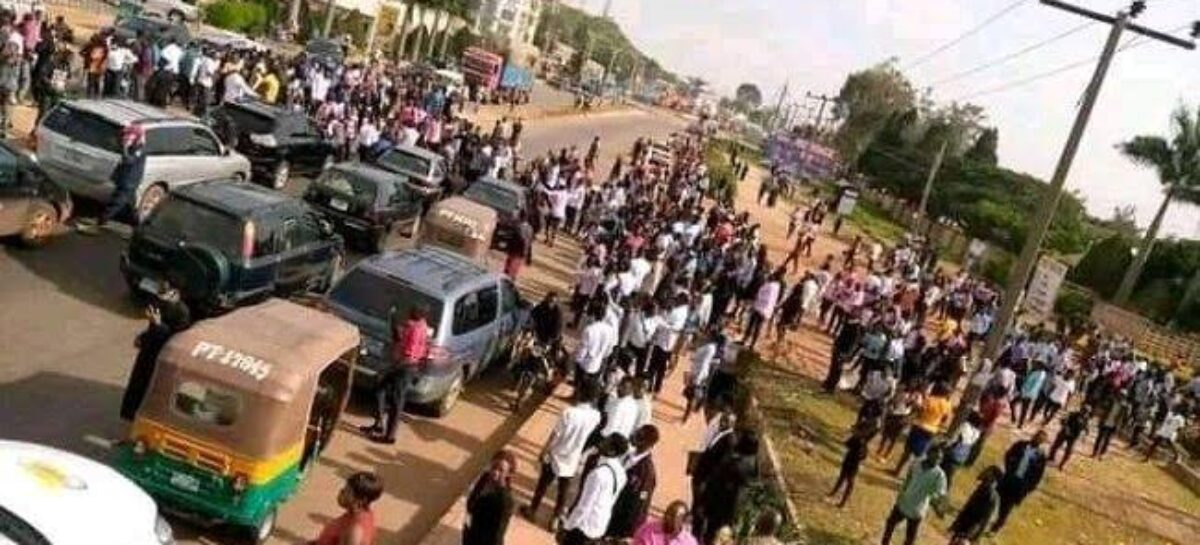 Plateau Government confirms death of a student in Polytechnic students protest