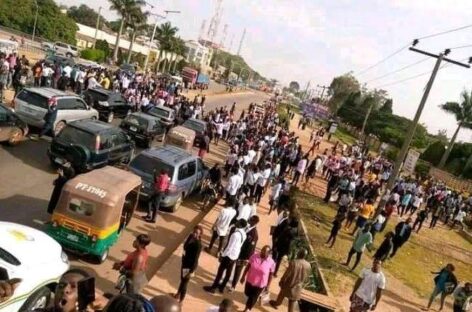 Plateau Government confirms death of a student in Polytechnic students protest