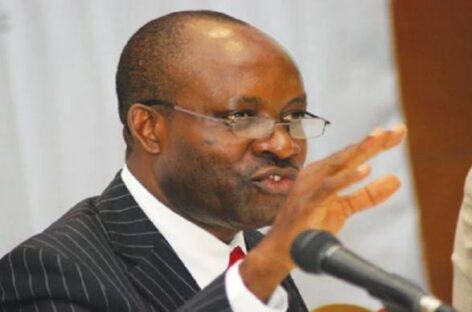 Checkout 3 Nigerian Politicians Who Graduated From The University With First-Class Honors