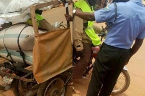 Kaduna: Drama As Officer Allegedly Arrest Man Who Turned Motorcycle To Four Wheels (Photos)