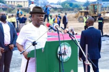 Wike Approves #70,000 Minimum Wage for FCTA Staff