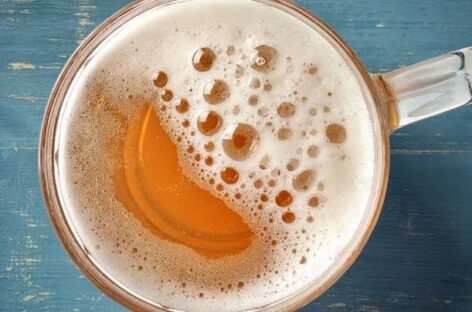 Here Is What It Means When Your Urine Is Foamy