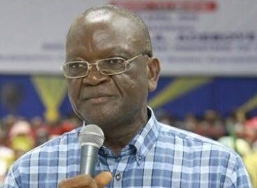 Gov. Ortom sympathses with Paul Onongo over death of wife