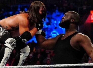 WWE: How Omos Made Nigerians Proud On Monday Night Raw
