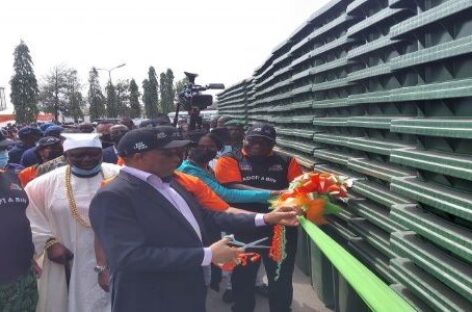 Sanwo-Olu, LAWMA unveil ‘Adopt-a-Bin’ programme 