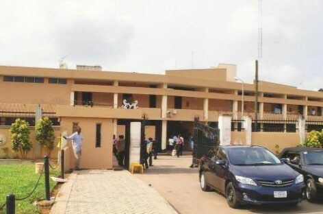 Edo Assembly Crisis : CCB grills Onobun, Clerk for 3 hours