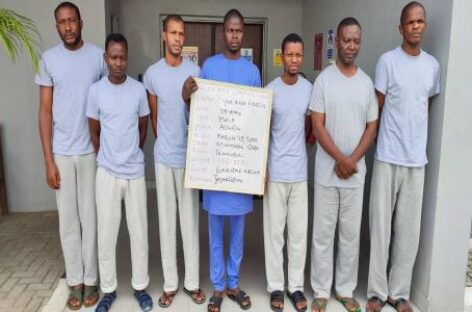 NDLEA arrests 5 members of airport drug syndicate, recovers N19.8m cash from ring leader