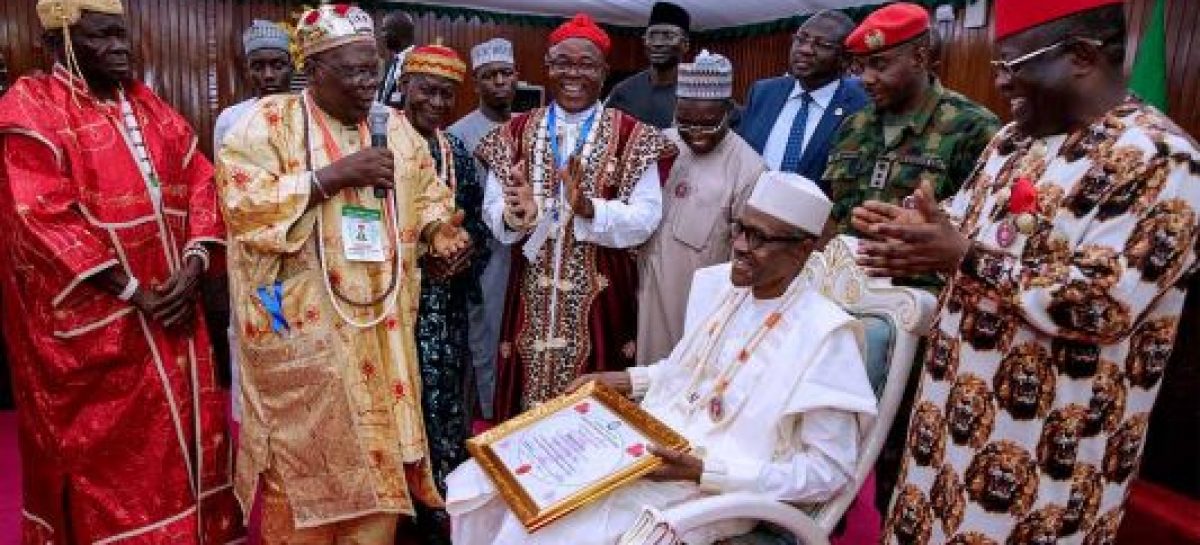 Umahi pays thank-you visit to Buhari, says Southeast will not secede