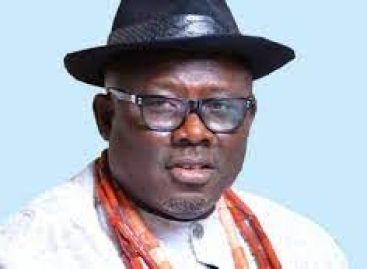 I support PDP’s guber candidate in Delta – Gov. Okowa