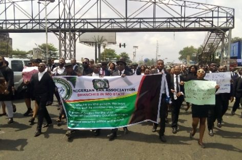 Killing: Imo lawyers stage peaceful protest, boycott courts for 3 days