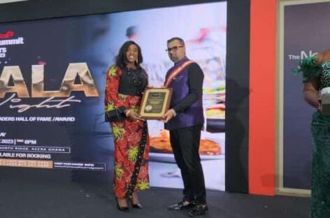 Nigerian Youth Advocate, Oluwakemi Areola wins New Africa  Leadership Hall of Fame Award