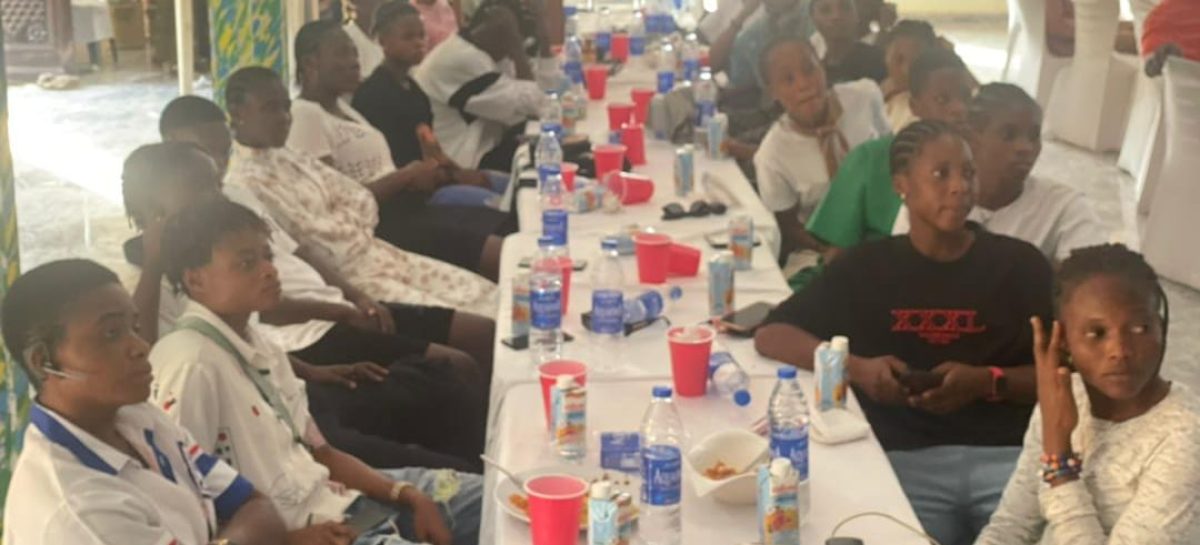 Sodunke Urges Osun Babes Players to Plan for Life after Football as Team Celebrates New Year Party