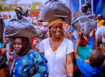 Daurama Foundation distributes food stuffs, relief materials to Kuchingoro IDP Camp Residents ahead of Ramadan