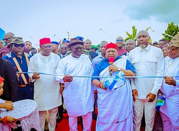 Adeleke inaugurates Okpanam-Ibusa bypass 