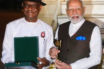 Wike receives Indian Prime Minister, presents him with key to Abuja city, (PIX)