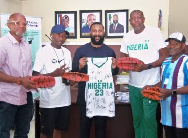 Ekweremadu receives D’ Tigers Assistant coach hails NBBF 