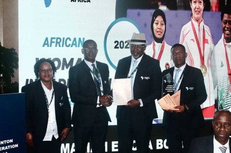 Eniola Bolaji Wins 2024 Africa Women in Badminton Award
