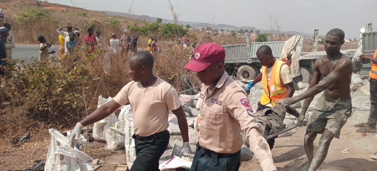 12 Killed, 21 Injured in Early-Morning Trailer Crash Along Yangoji–Abuja Road