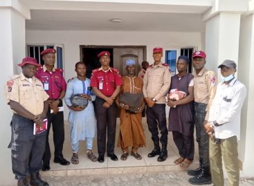 FRSC Operatives Recover ₦3.7m from Zaria Crash Scene, Return Cash to Victims